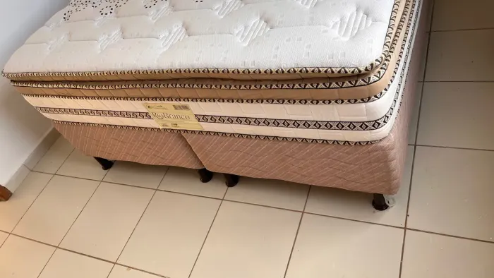 Cama Box Casal com Colchão