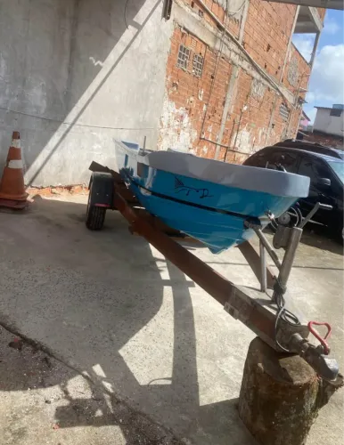 ? Barco de Pesca / Passeio + Carretinha