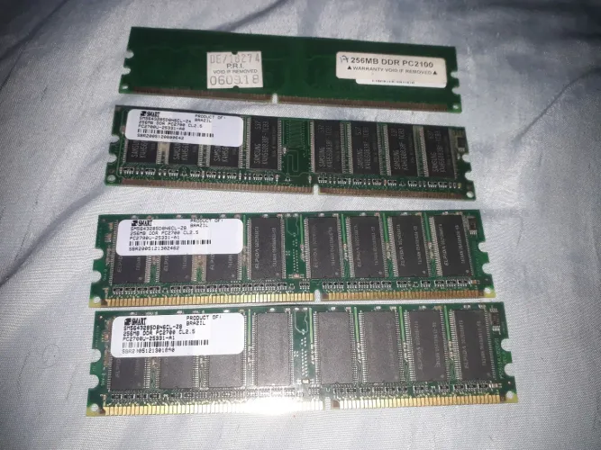 Memórias RAM DDR PC2700 e PC2100 256MB apenas R$20 cada!!
