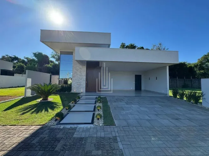 CASA NO CONDOMÍNIO IGUAÇU  REGIÃO DO CARIMÃ | FOZ DO IGUAÇU