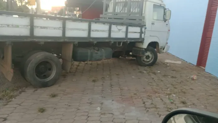 Fretes , mudanças, 