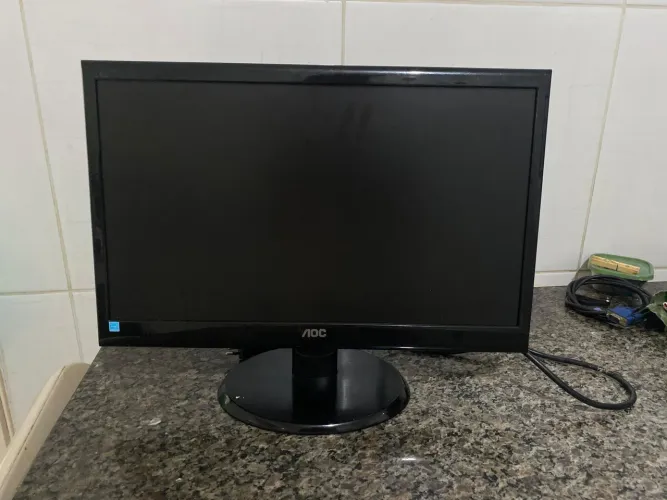 Monitor Aoc 20.5 polegadas 