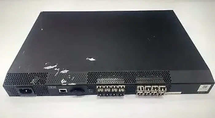 Switch BM 2005-B16 4Gbps Fibre Channel 24 Portas