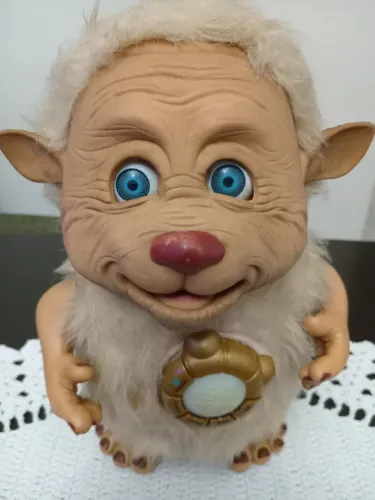 Raro boneco Yano contador de histórias 