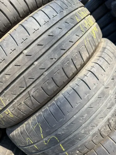 Pneu 195/60/15 Ecopia de 85 % vida útil
