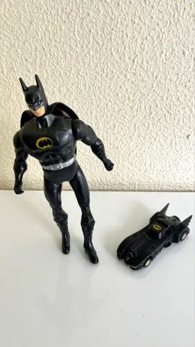 Boneco Batman e Batmóvel 1989