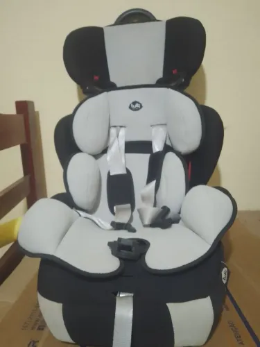 Cadeirinha de criança,para carro,mais bebê conforto