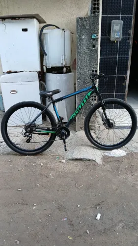 ARO 29 BEM CONSERVADA