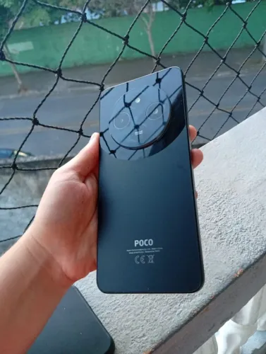 Vendo ou troco Poco C75 