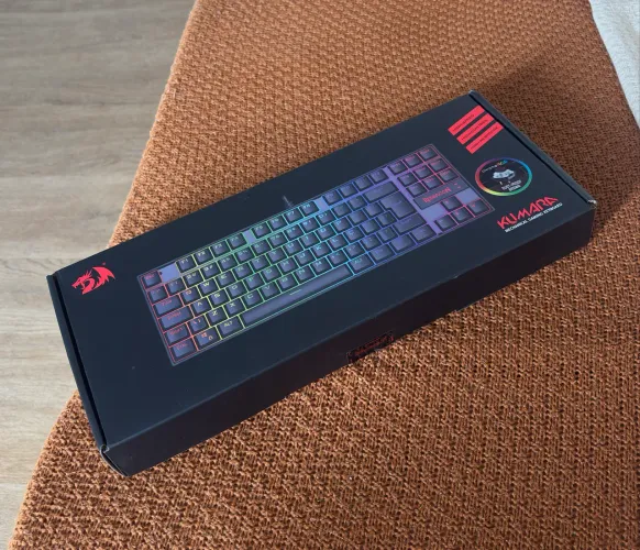 Teclado Mecânico Redragon Kumara RGB Preto Switch Preto K552RGB-1