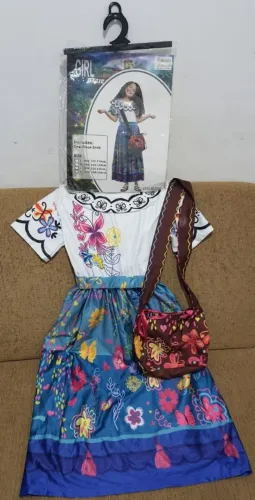 Fantasia personagem Mirabel   R$160