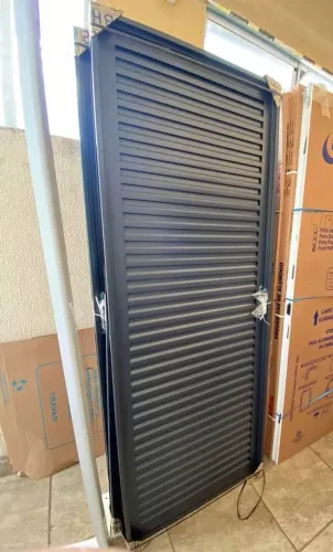 PORTA LAMINADA 210X80 - R$ 289,99