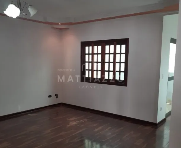 Casa à venda com 3 dormitórios, no bairro Parque José Modenez Iracemápolis/SP.