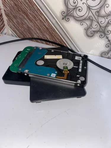 HD externo 1T + case