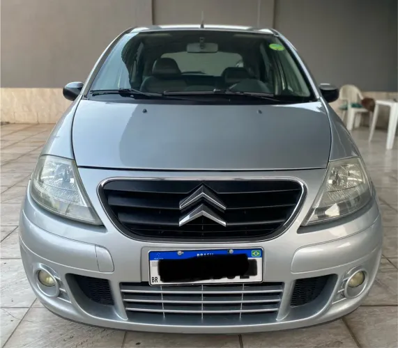 Citroen C3 GLX 1.4/ GLX Sonora 1.4 Flex 8V 5P 2011