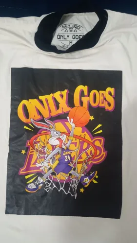 Camiseta Only Goes tamanho M