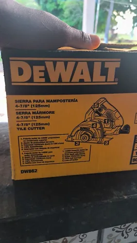 Makita dewalt