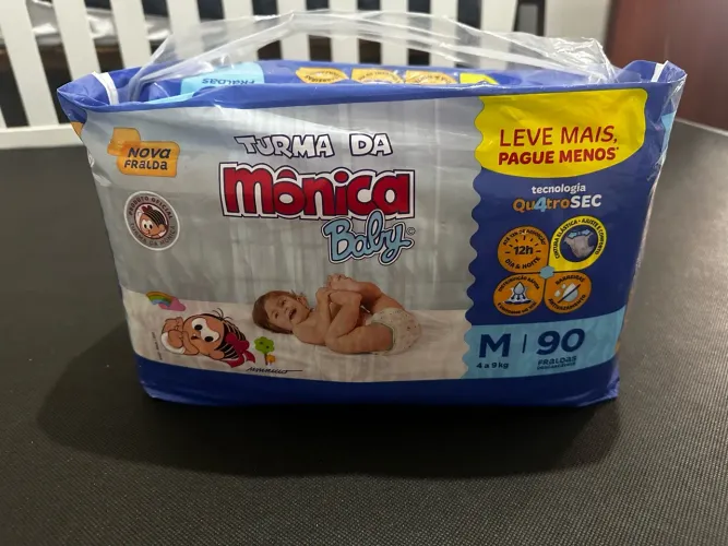 Pacotes Fralda Turma da Mônica Baby Quatro Sec M 90 Unidades