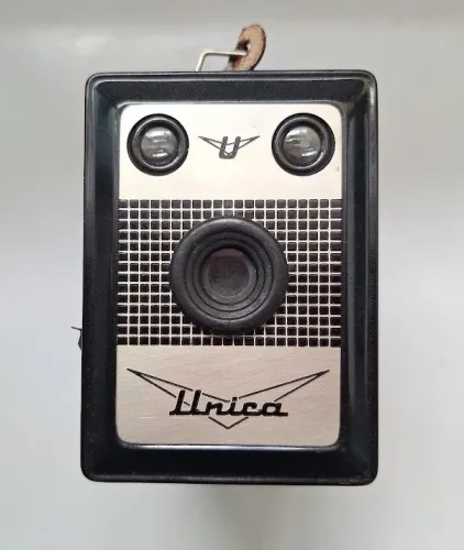 Raridade. Antiga Máquina Fotográfica da Marca Única