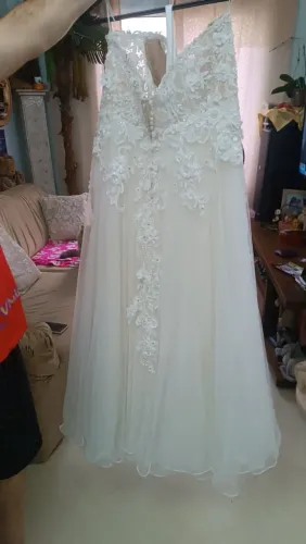 Vestido casamento usado uma vez