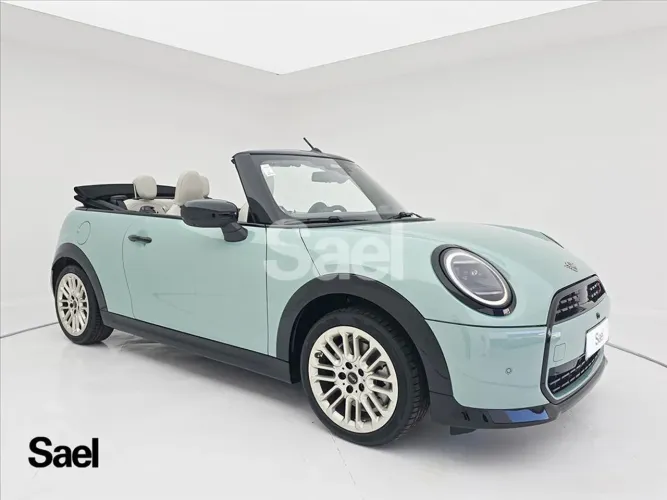 Mini Cooper 2.0 16V Twinpower Gasolina S Cabrio Steptronic 2026