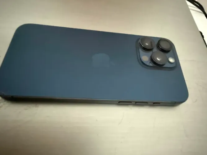 iPhone 15 pro max 512 gb