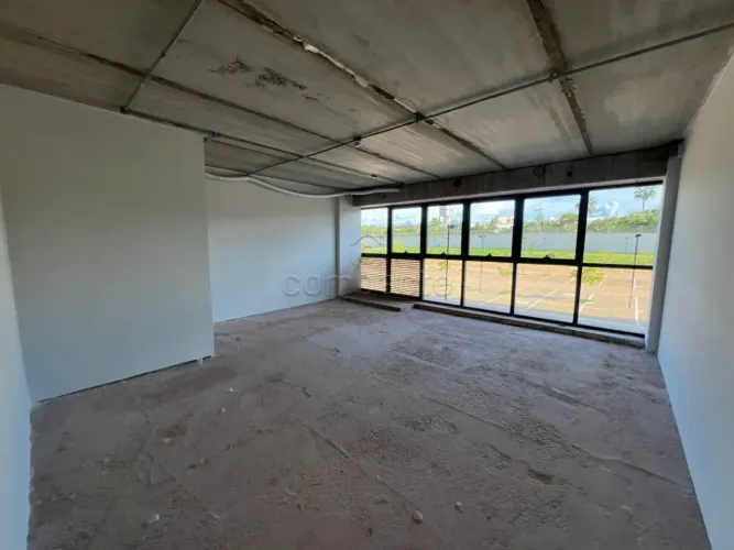 Comercial SalaLoja Condomínio em São José do Rio Preto