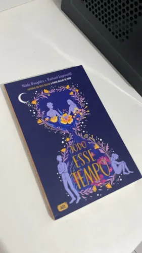 Livro Todo esse tempo - Ótimo estado