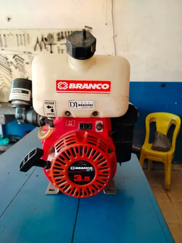 Motor Branco 3,5hp 2tempos