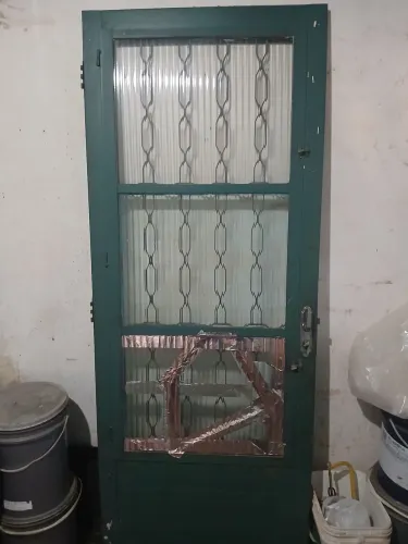 Vendo duas porta 