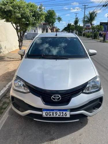 Toyota Etios X 1.3 Flex 16V 5P Mec. 2020