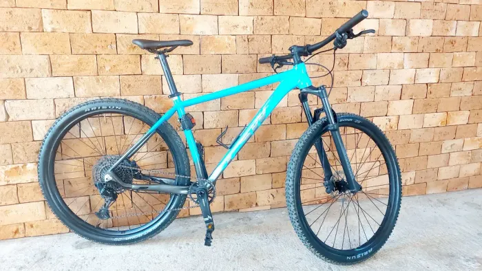 TSW Yukon - Seminova (Impecável) | TAM 19 | Aro 29 | Grupo Shimano | Pouco Uso + SUPER KIT