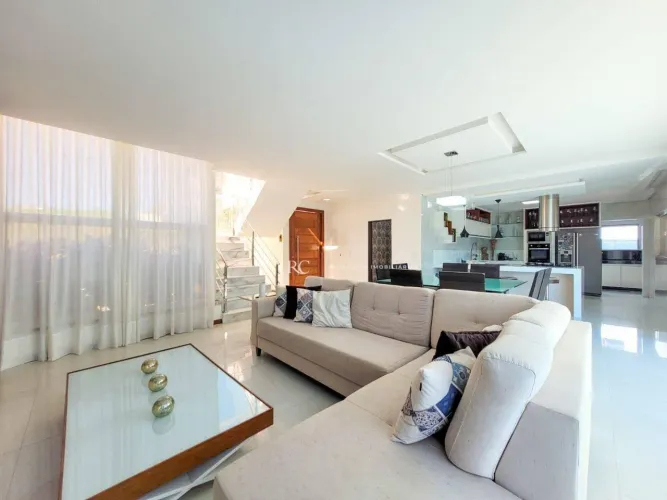 Casa à venda no melhor condomínio fechado de Vila Velha