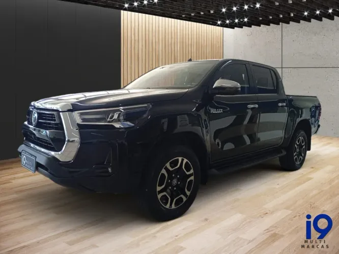 Toyota Hilux CD SRX 4X4 2.8 TDI 16V Diesel Aut. 2022