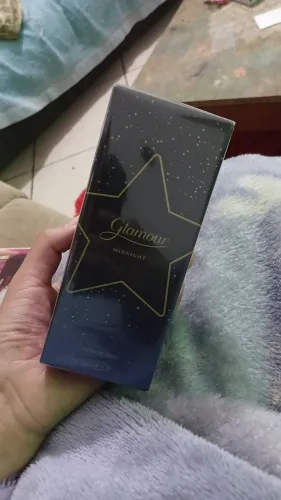 Glamour Midnight da marca O Boticário, com 75ml.