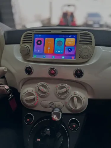 Multimídia Android Tela 7"HD Fiat 500 opção branca e preto