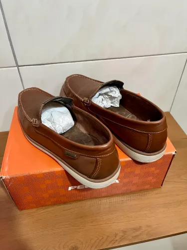 Sapato mocassim pegada 