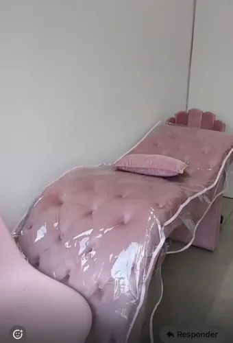 Vende-se maca luxo