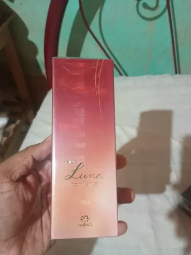 Vendo esses perfumes