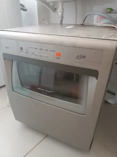 Máquina Lava-louças BRASTEMP 8 Serviços BLF08BS
