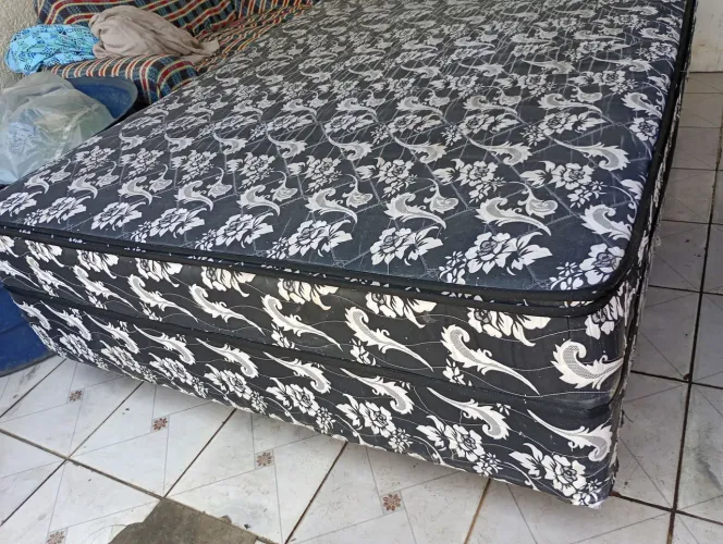 Cama box casal