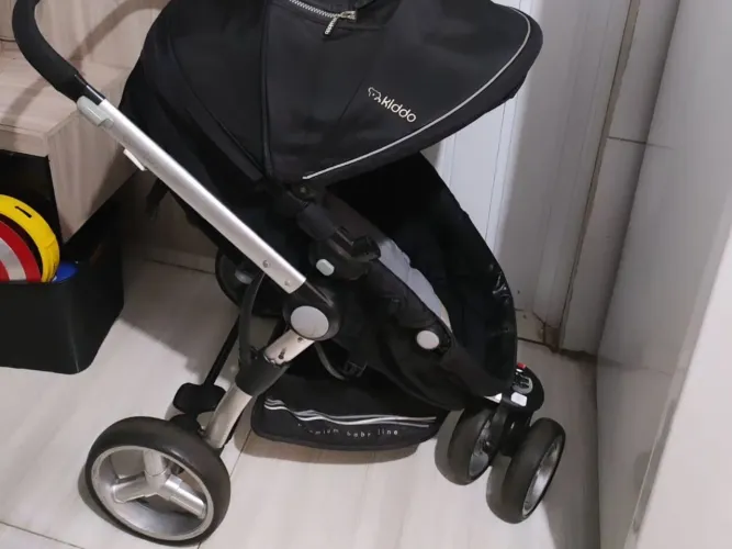 Kit trio kidoo: carrinho,bebe conforto e Moisés com várias posições 