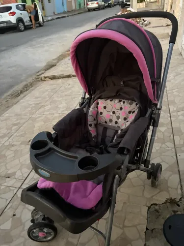 Carrinho de bebê