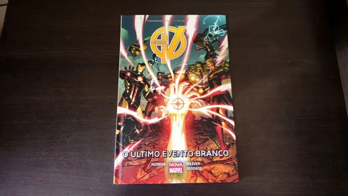 Vingadores - O Último Evento Branco - Nova Marvel - HQ Panini