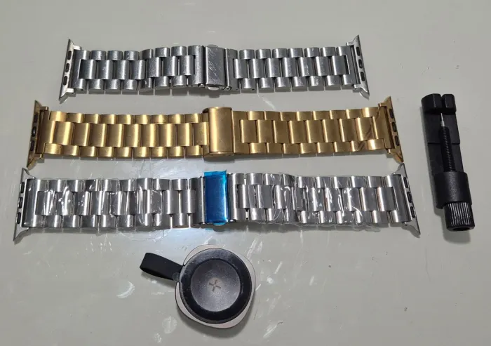 Pulseiras de Aço + Carregador Apple Watch