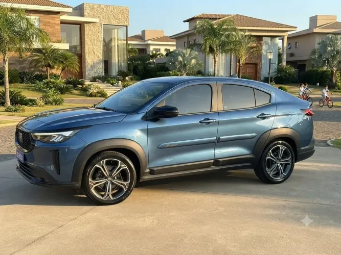 Fiat Fastback Impetus 200 T. AUT (hibrído) 2025