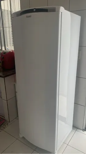 Geladeira Cônsul 9 meses de uso!