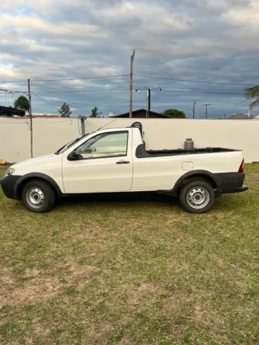 Fiat Strada 1.4 MPI Fire Flex 8V CS 2011