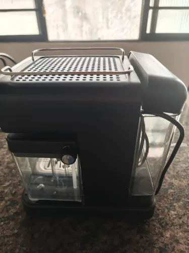 Cafeteira Expresso 3 e 1 EOS