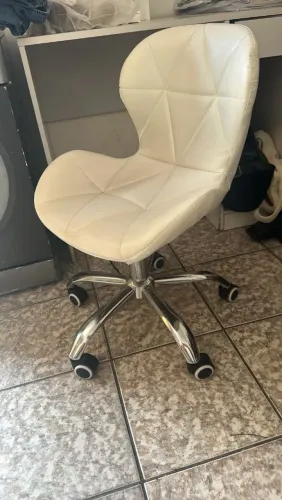 Cadeira couro branca